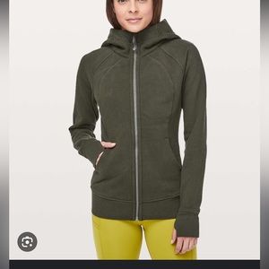 Lululemon Scuba in Dark Olive Size 2